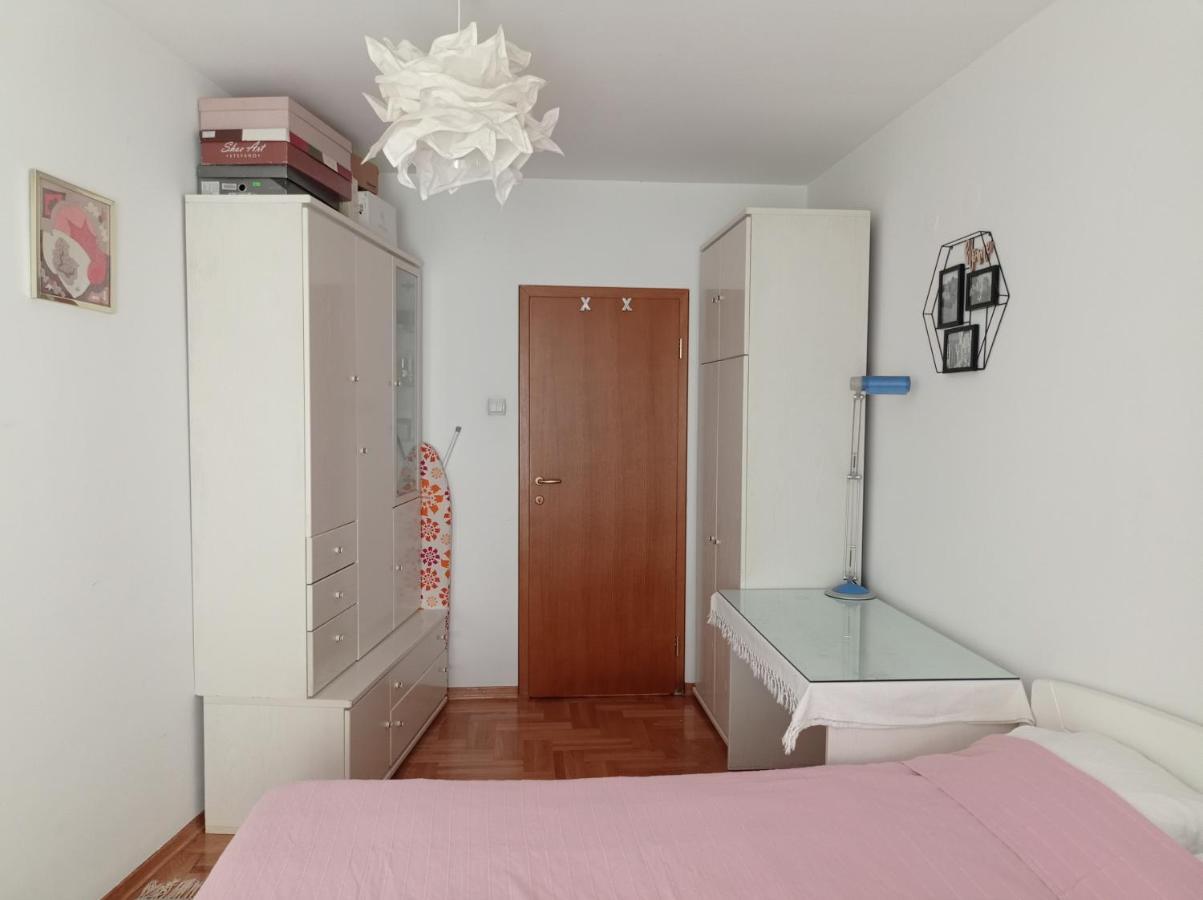 Go 2 Apartment 베오그라드 외부 사진
